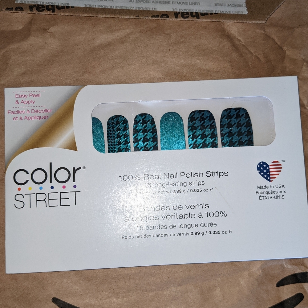 Last chance! Color Street Suit Yourself Retired Blue Houndstooth Shimmer Design